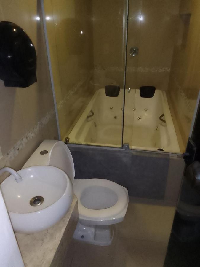 Hotel Entre Rios Paraiso do Tocantins Екстер'єр фото